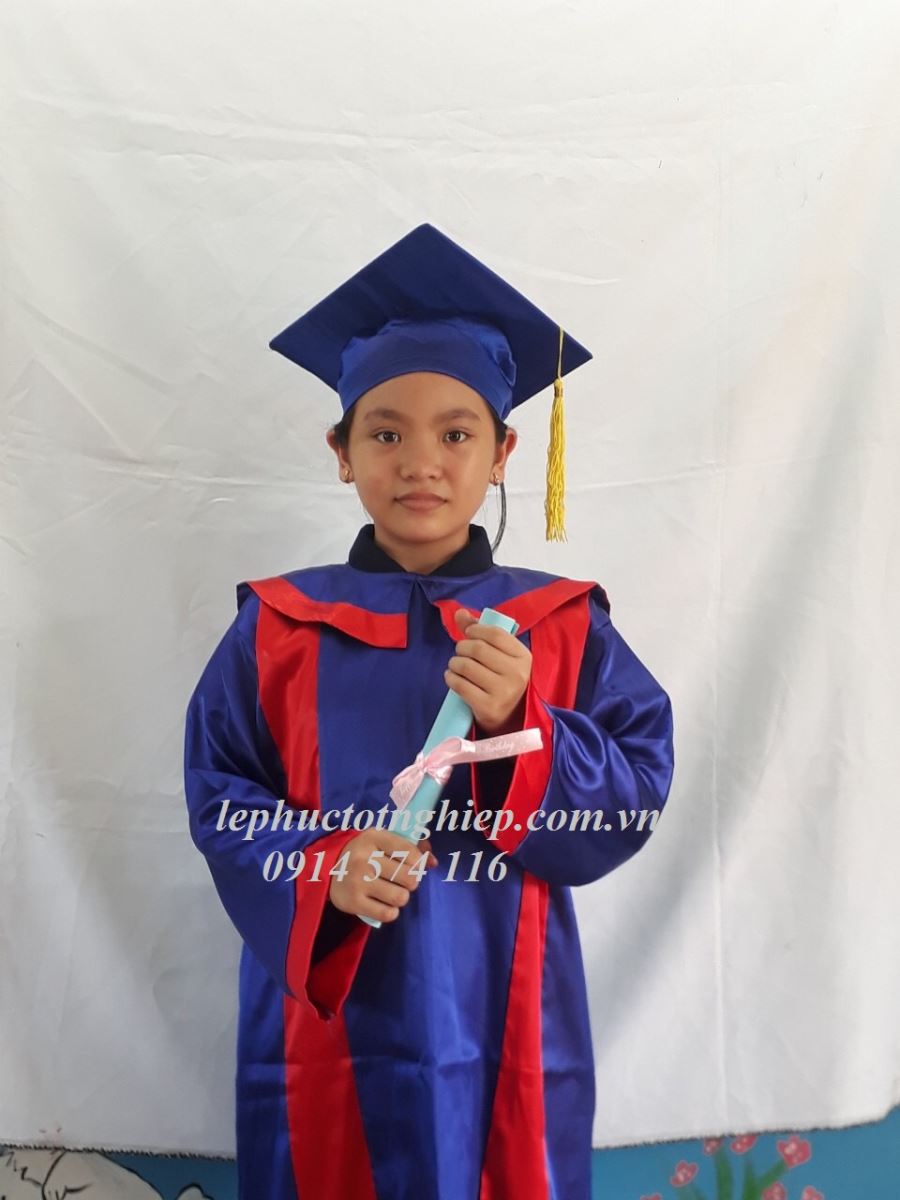 thue ao tot nghiep hcm